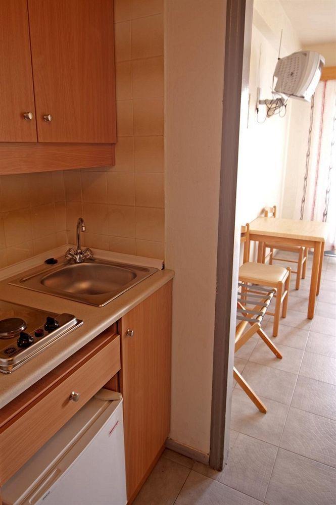 Lejlighedshotel Achillion 2*