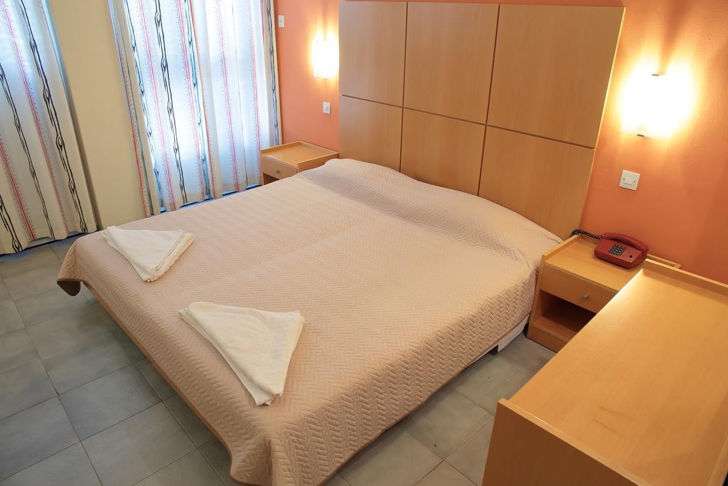 Achillion Hotel de apartamente 2*